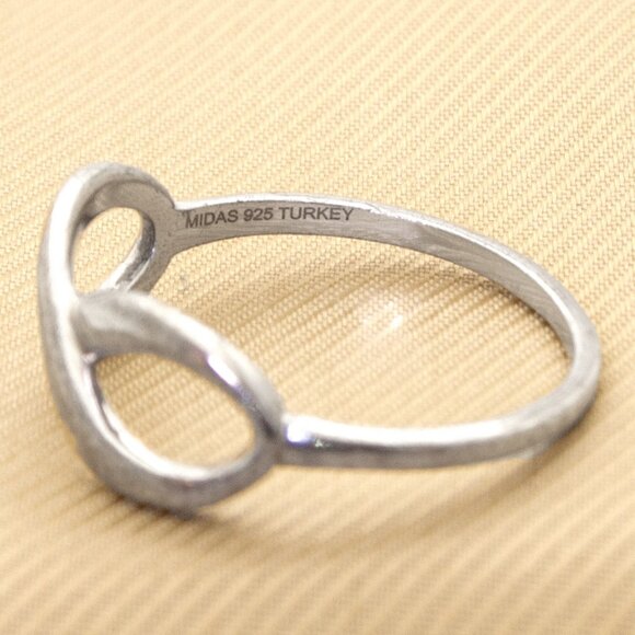Vintage Sterling Silver Infinity Symbol Ring Stamped 925 - Picture 3 of 7